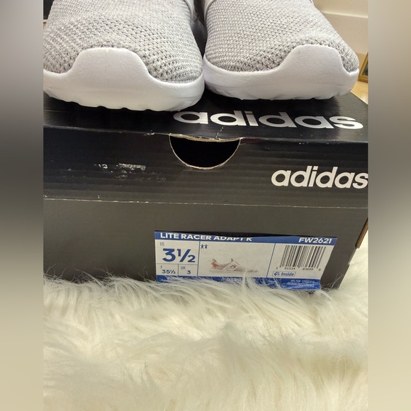 New Girls Adidas Light Gray Knit Slip-On Sneakers with White Soles - Picture 3 of 9